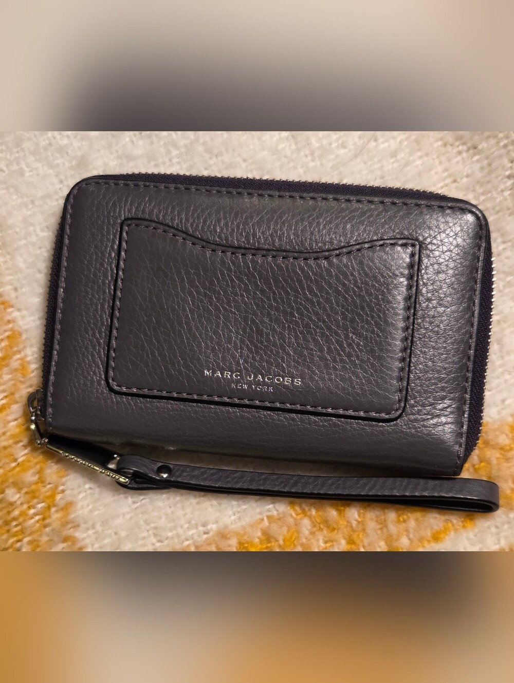 Marc Jacobs Wristlet Wallet Grey